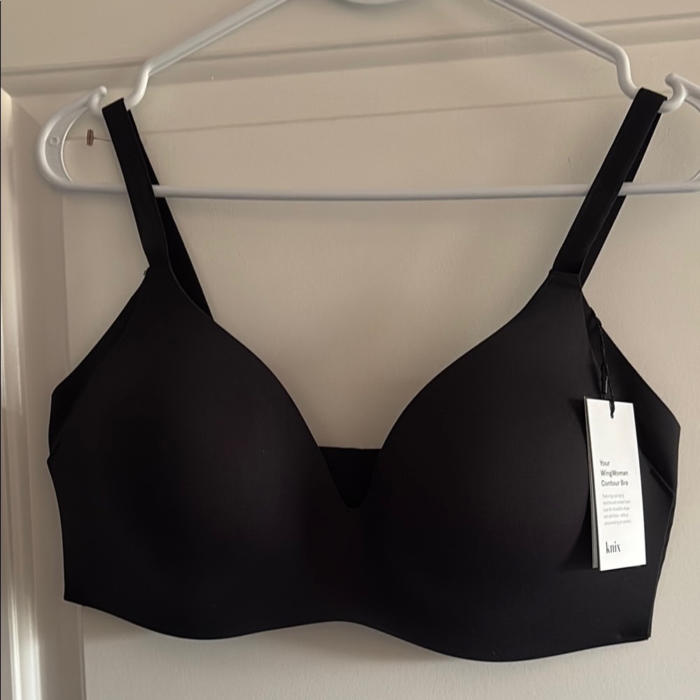Knix Black wingwomen bra size 5